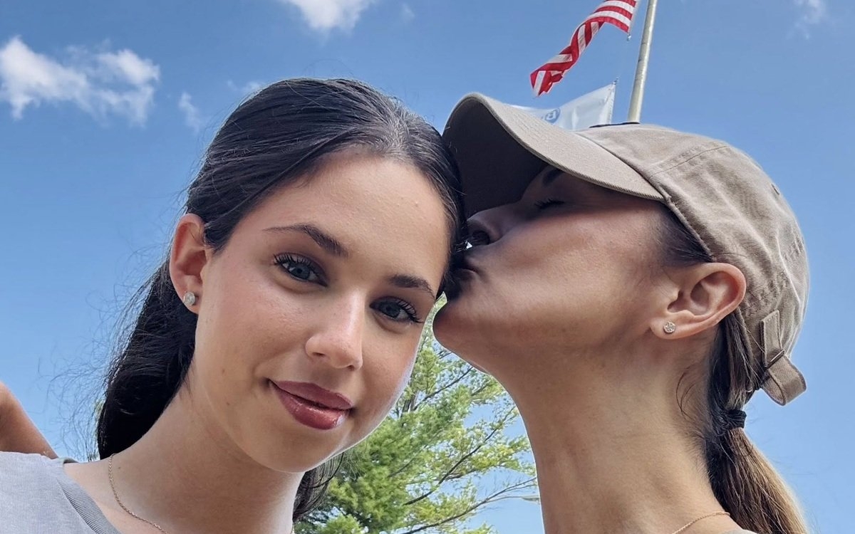 Violeta Bănică, prima onomastică departe de mama ei. Ce mesaj emoționant i-a transmis public Andreea Marin