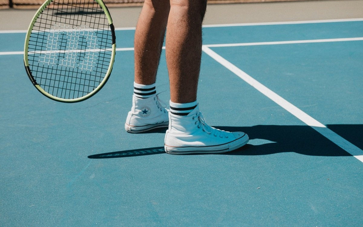 Pantofi sport doar cu numele: perechile care pun confortul pe primul loc