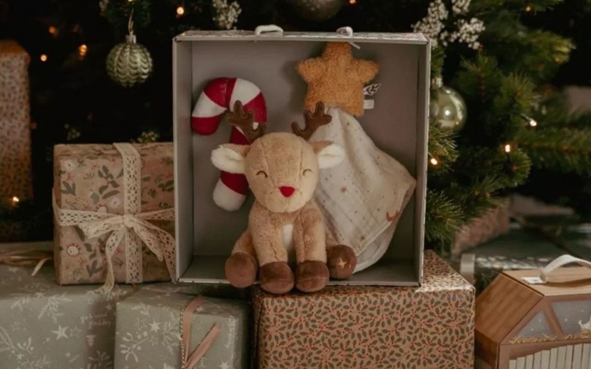 5 idei de cadouri pentru bebeluși, care vor topi inimile părinților