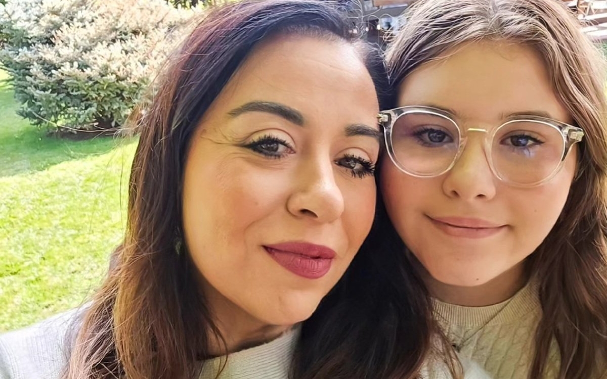 Fiica Oanei Roman a început tratamentul. Ce probleme de sănătate are la numai 11 ani