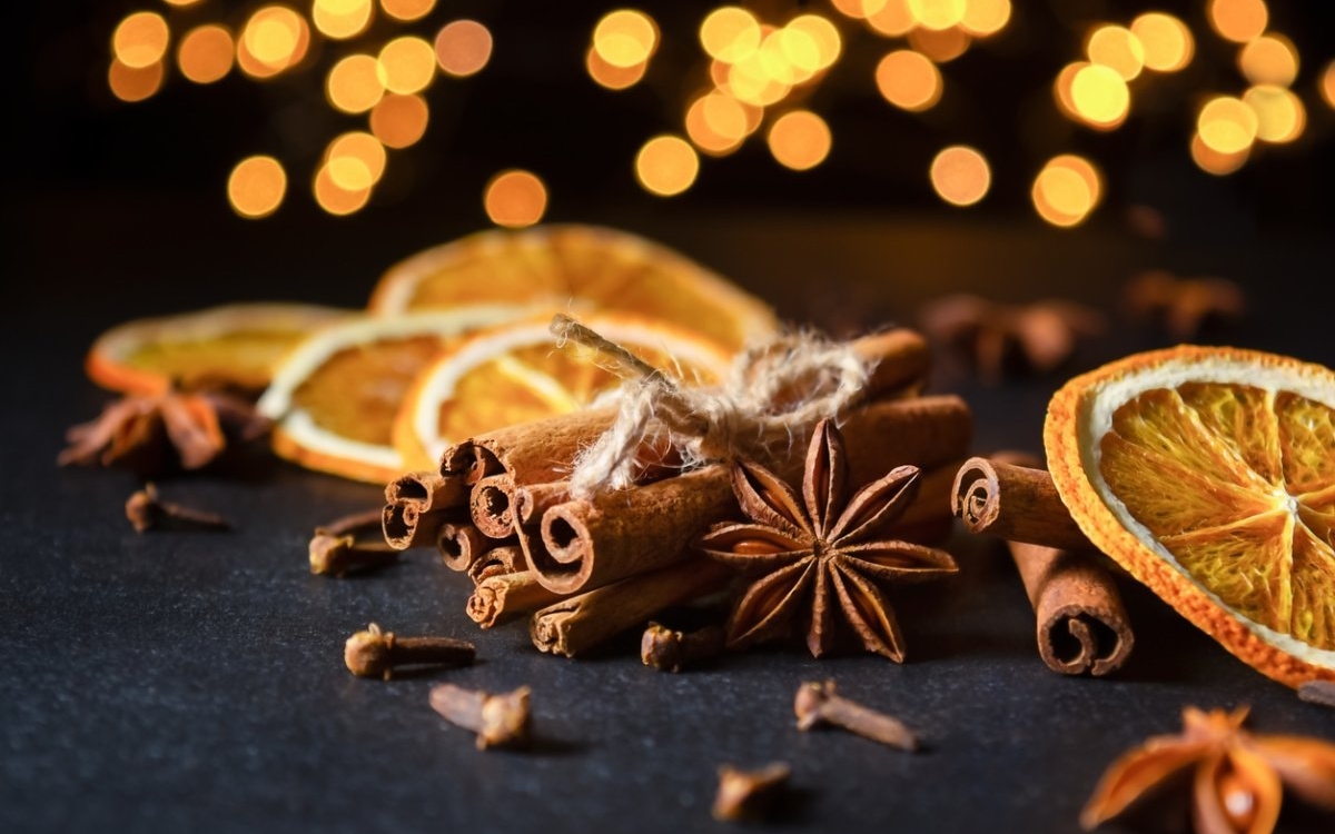 Arome de iarnă: cum să îți parfumezi casa în sezonul rece