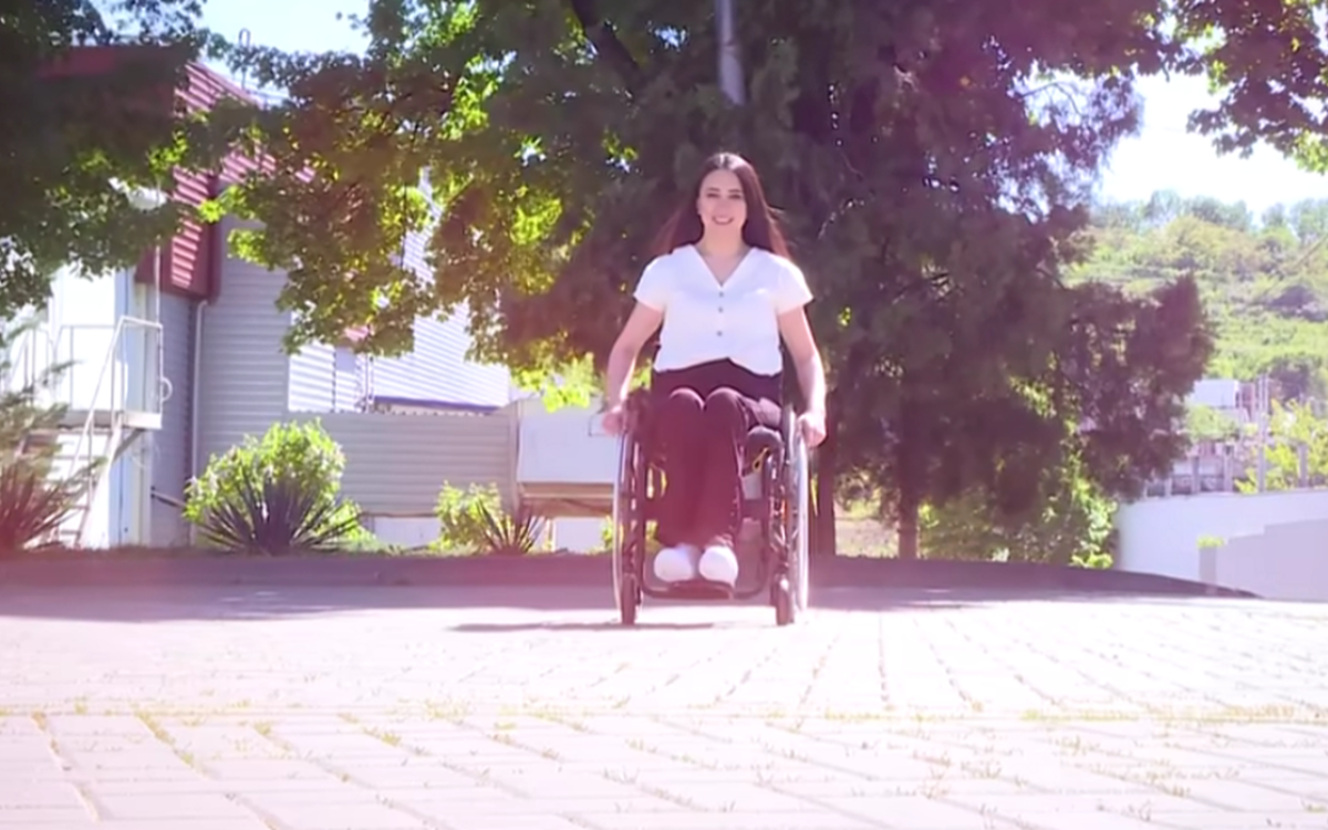 Drama Veronicăi, o tânără care și-a văzut viitorul distrus de propriul soț. “Soțul m-a lăsat invalidă, m-a înșelat cu cea mai bună prietenă și m-a amenințat cu moartea”