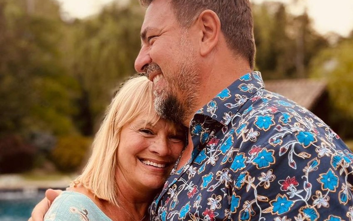 Horia Brenciu, declarație de iubire sinceră pentru soția lui, de ziua ei. „Cu ea mă simt ca în Țara Minunilor"