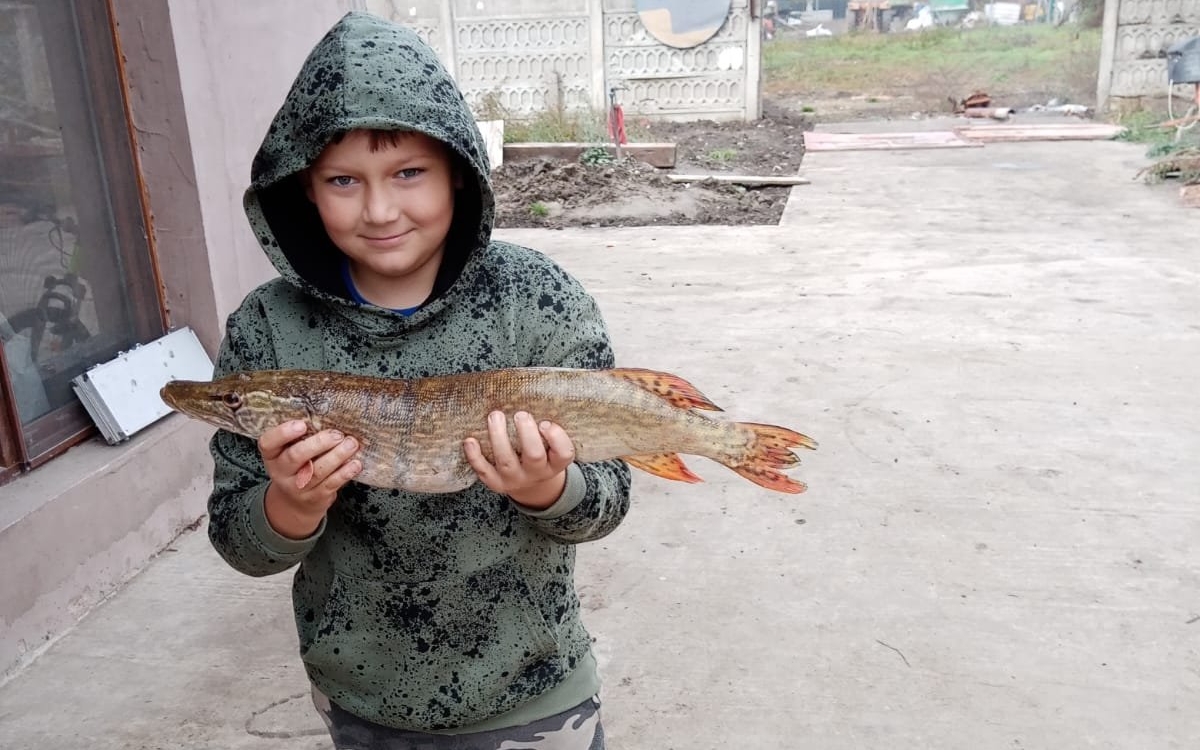 Durere greu de descris în cuvinte la Cenei. Mario Berinde a fost condus pe ultimul drum de familie și prieteni