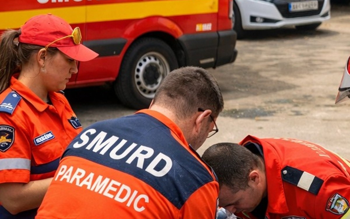 Un elev de 13 ani din Constanța s-a aruncat de la etaj după ce a primit o notă mică