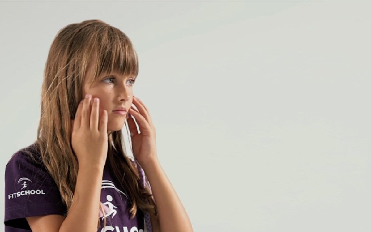 Folosit de peste 6.300 de profesori din România, FitSchool vine cu noi resurse ce pot fi utilizate la clasă