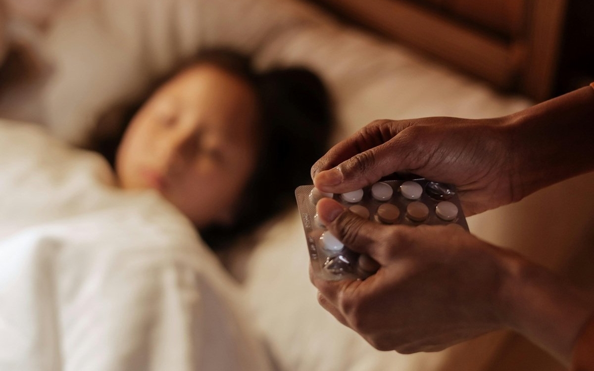 Este sigură melatonina pentru copii? Ce spun experții despre problemele de somn la copii în 2026