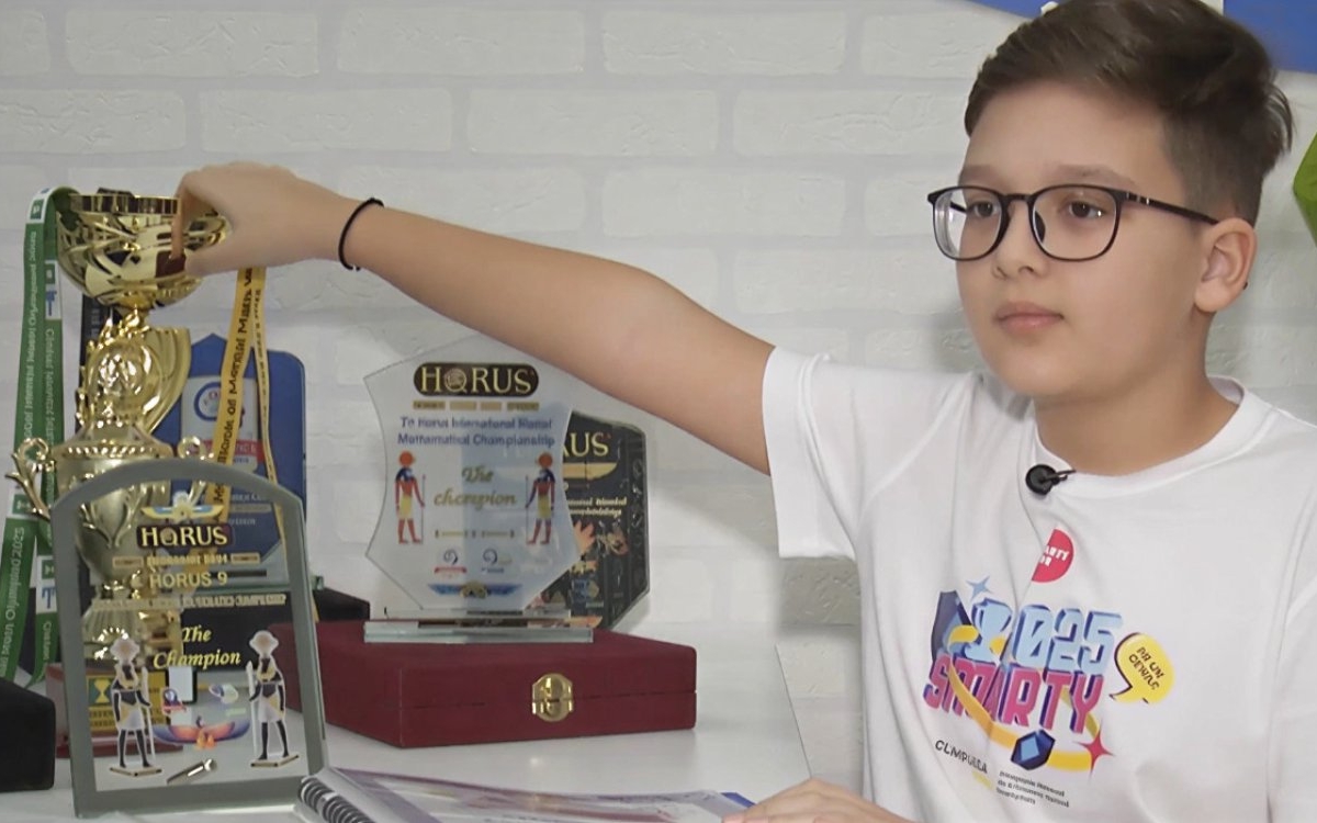 Kevin Casian, un elev de doar 10 ani a bătut recordul mondial la calcul mintal
