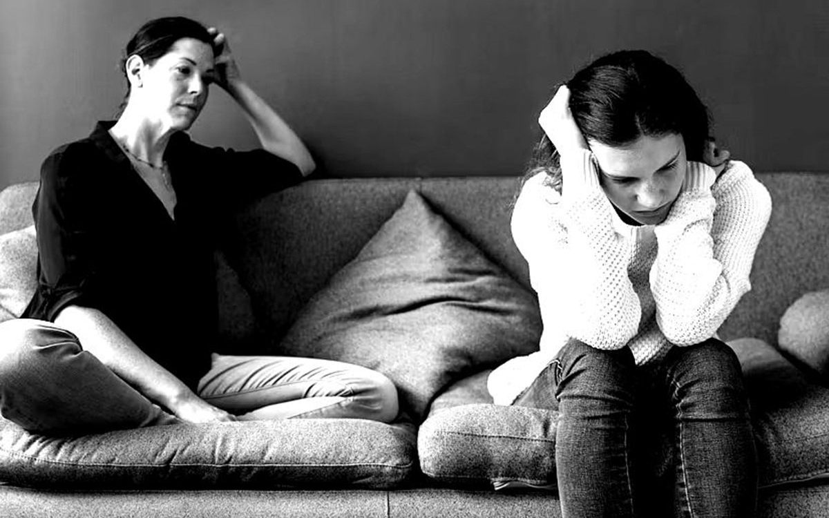 De ce sunt adolescenții tot timpul furioși? Ce încearcă, de fapt, să transmită prin comportamentul lor