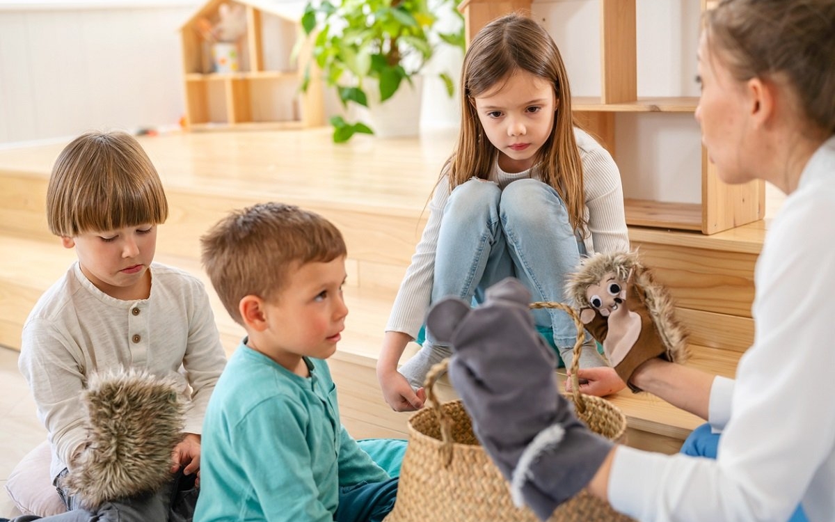 Emoții pe înțelesul celor mici. Dezvoltarea emoțională, cheia unei copilării echilibrate