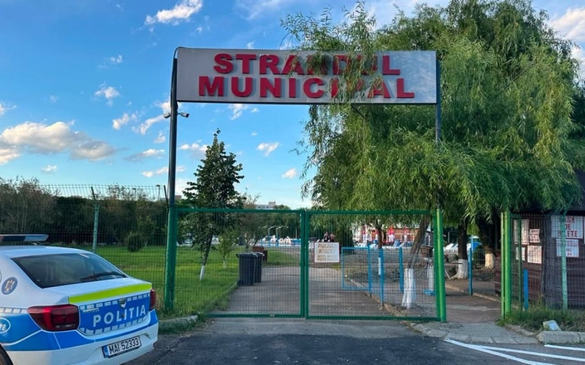 Un copil de 6 ani din Iași a murit după ce a fost găsit inconștient la ștrand