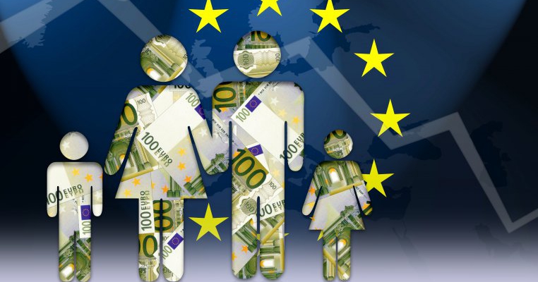 Alocatiile europene: dreptul copiilor ai caror parinti muncesc peste hotare