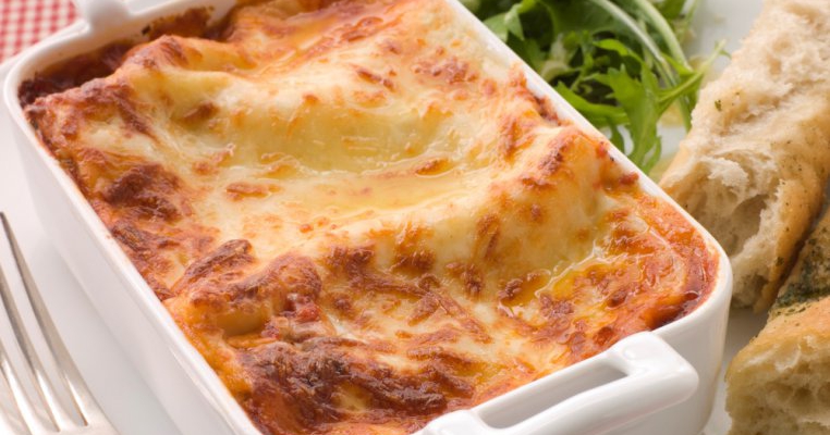 Lasagna la cuptor