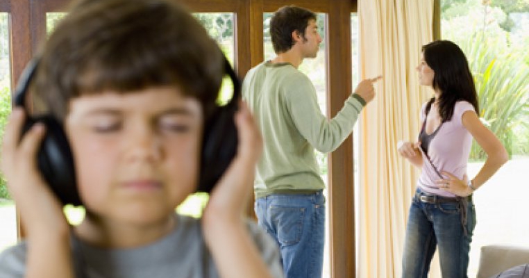 Divortul si implicatiile sale juridice 