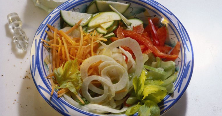 Salata de fenicul cu morcov