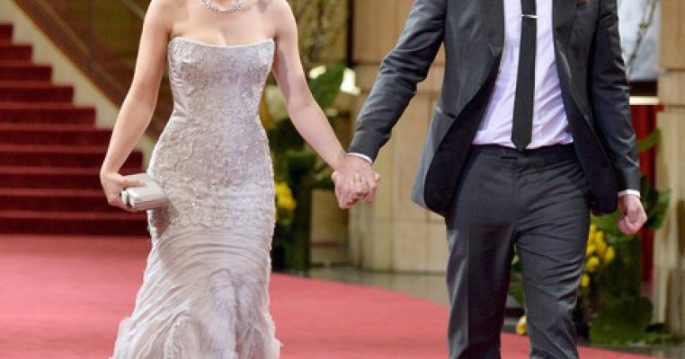 Kristen Bell si cruciada impotriva paparazzi: copilul meu are dreptul la anonimat