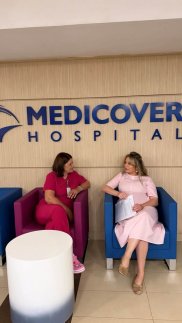 Laura Cosoi este mamă pentru a cincea oară. Echipa de medici i-a fost alături. Cum a decurs nașterea și travaliul?