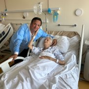 Daniel Buzdugan este în doliu. Și-a pierdut mama pe patul de spital.