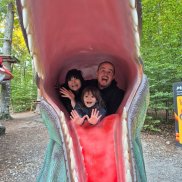 Ce mari și frumoși au crescut copiii lui Șerban Copoț! A avut chiar și un vlog de parenting.