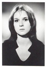 Laura Cosoi, profund marcată de lipsa mamei sale care a murit acum trei ani.