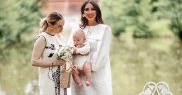 Alina Tănasă și Diana Enciu la botez