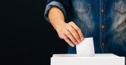 Mai mulți oameni ca oricând și-au exercitat dreptul la vot