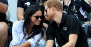 Meghan și Harry s-au cunoscut la un ”blind date” și și-au spus ”te iubesc” după doar 3 luni de relație