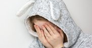 Se confruntă adesea cu stări de anxietate