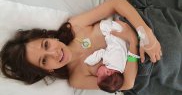 Lia Elena s-a născut în luna mai