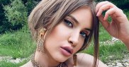 "Este un snobism să duci copilul la o școală privată"