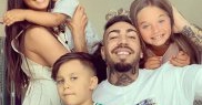 Maya are o relație specială cu frățiorii ei