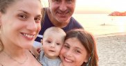 Formează un cuplu alături de Dragoş Popescu de peste 10 ani