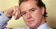 3.	Prințesa Diana și James Hewitt