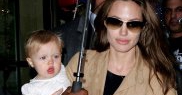Este primul copil biologic al Angelinei Jolie şi al lui Brad Pitt