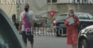 Cuplul a fost surprins mergând spre o clinică de obstetrică