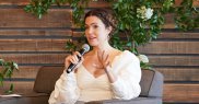 A vorbit despre cât de mult a ajutat-o soţul ei să treacă peste trauma divorţului de Ryan Adams