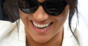 Meghan Markle poartă un colier asemănător