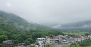 Casa se află în apropiere de oraşul Guangzhou