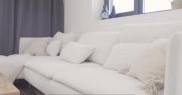 Are un loc de relaxare în mansarda casei