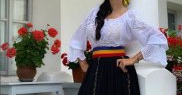 Şi-a anunţat sarcina în cadrul unei emisiuni TV