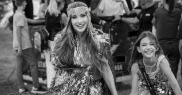 Până la vârsta de 11 ani Mikaela nu a apărut pe rețelele de socializare