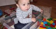 Mezinul familiei s-a născut anul trecut
