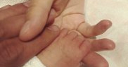 Cea mai îndrăgită actriță de telenovele a devenit mămică! Iată prima imagine cu bebelușul