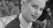 Grace Kelly îndrăgea şi ea parfumurile florale