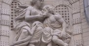 Inclusiv sculptura s-a inspirat din străvechea legendă romană