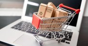 Vânzările online au crescut cu 32% în România
