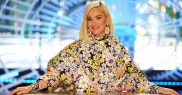 Cum arată Katy Perry în costum de baie, la câteva luni după ce a născut