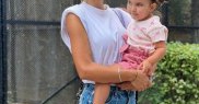 A fost criticată pentru că i-a făcut cont de Instagram fetiței