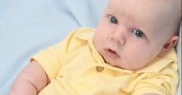 Încă din primele zile de viață a avut nevoie de haine pentru bebeluși mai mari