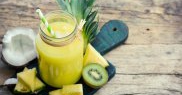 MIERCURI: Ananas și kiwi